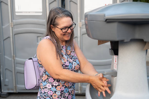 Best Portable restroom trailer rental  in Hildebran, NC